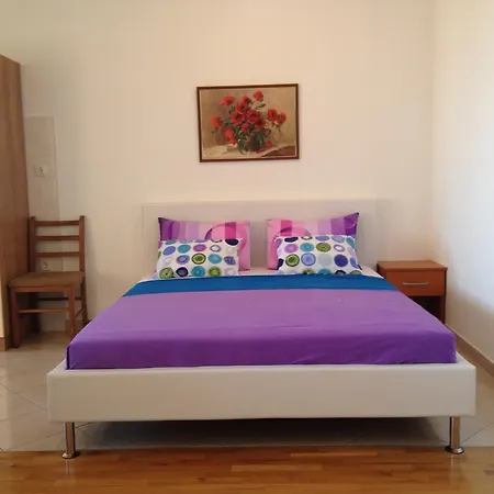 Gala Apartments Omis Exterior photo