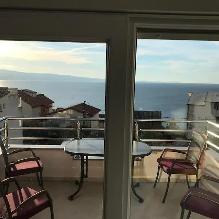 Gala Apartments Omis Exterior photo