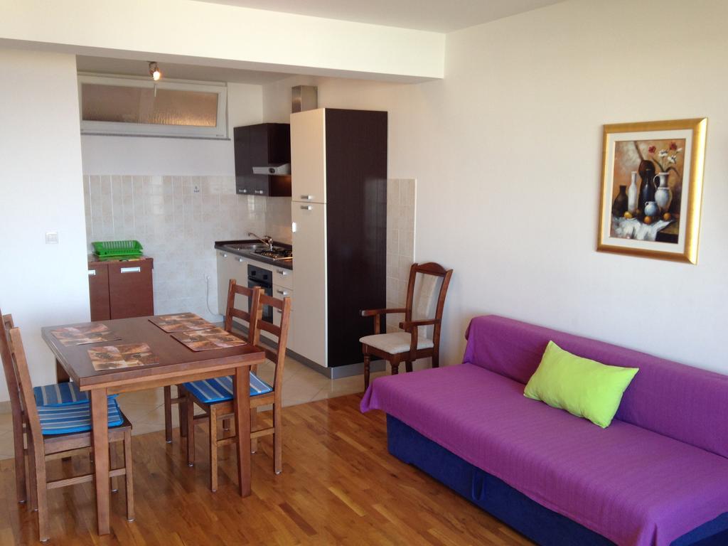 Gala Apartment *