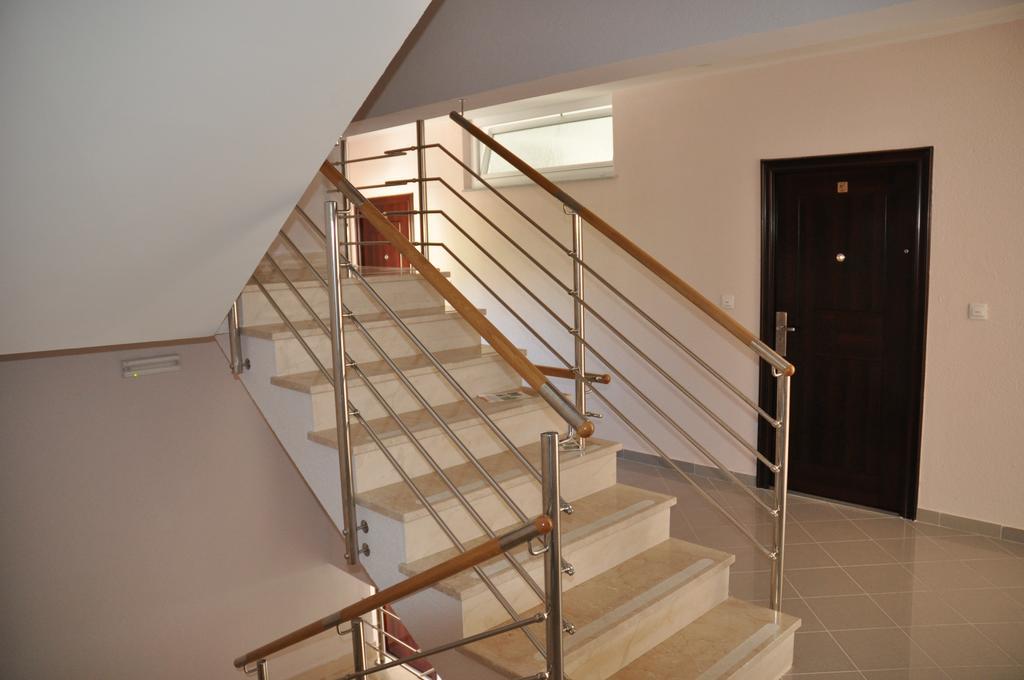 Gala Apartment