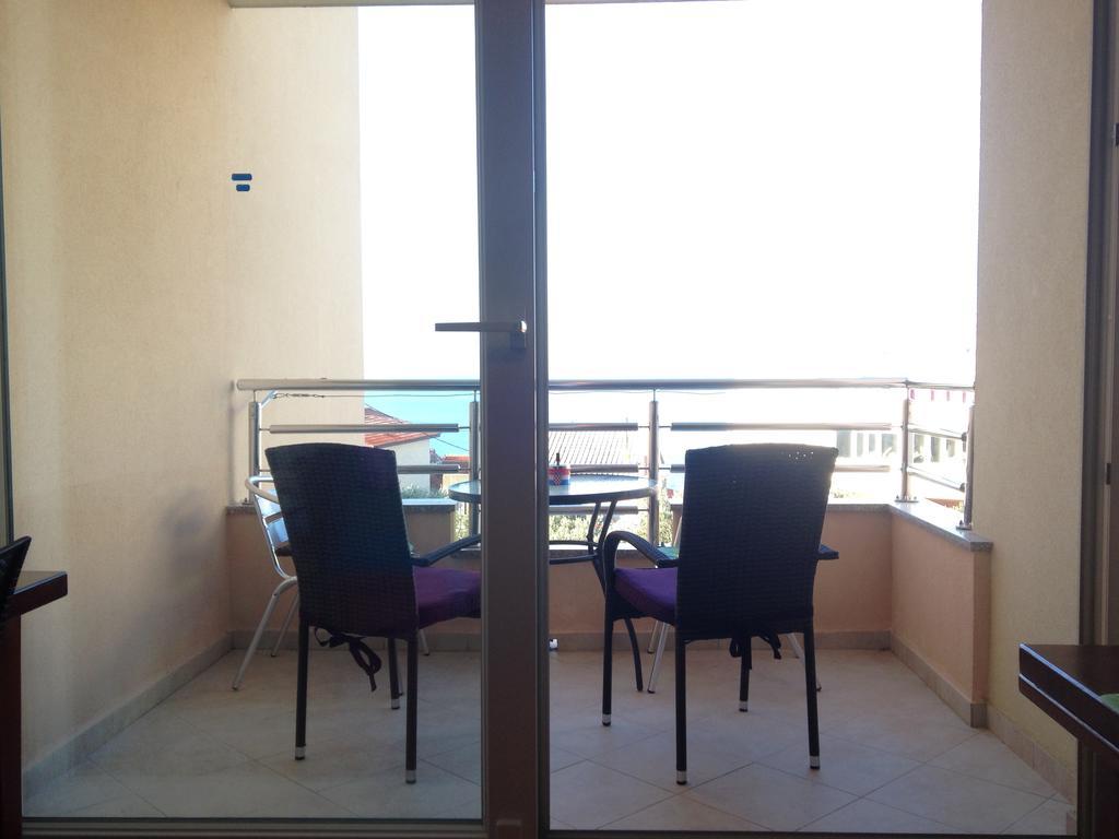 Gala Apartment *