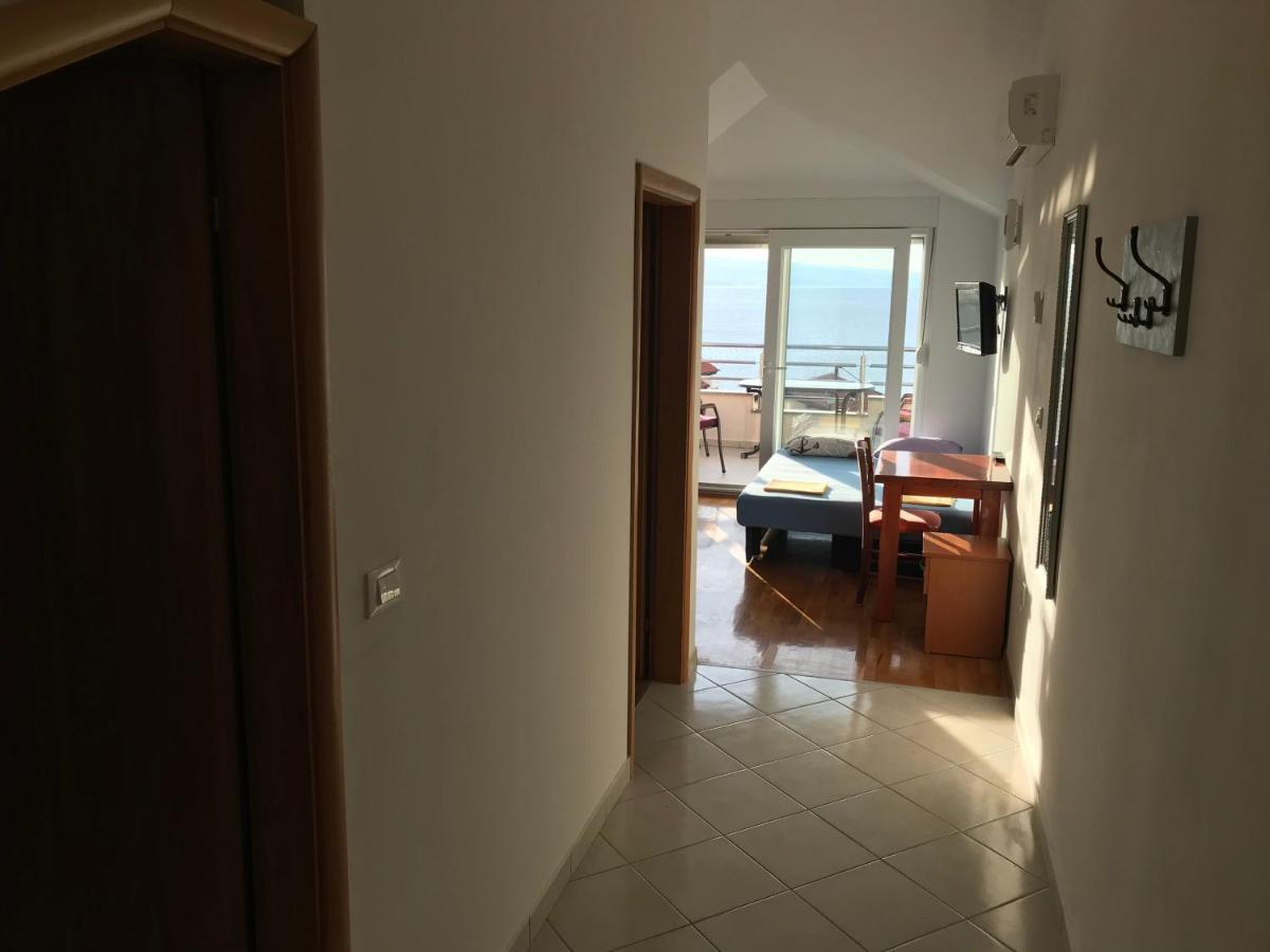 Apartment Gala Omis